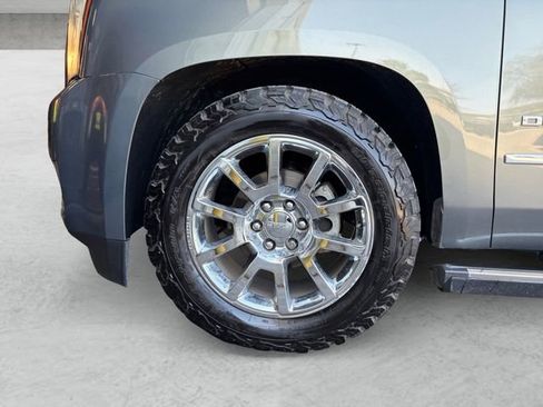 Used 2018 GMC Yukon XL Denali w/ Denali Ultimate Package image 23