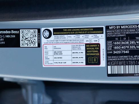 New 2026 Mercedes-Benz GLS 580 4MATIC image 34