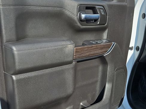 Used 2021 Chevrolet Silverado 1500 LT w/ Bed Protection Package RWD image 21