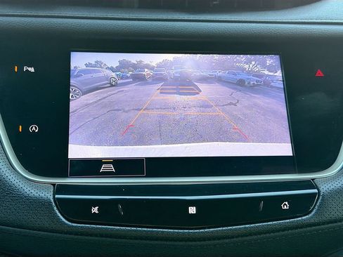 Used 2021 Cadillac XT5 Premium Luxury FWD image 33