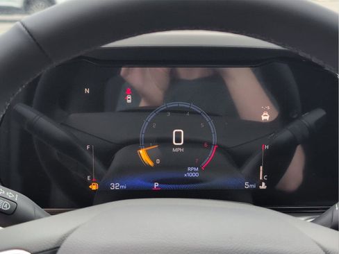 New 2026 Chevrolet Trax LT w/ Driver Confidence Package image 21