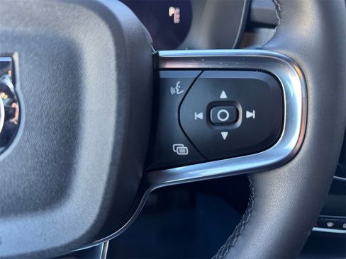 Certified 2022 Volvo C40 P8 Recharge Ultimate image 15