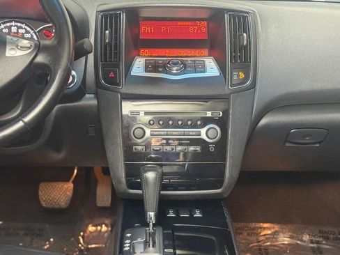 Used 2010 Nissan Maxima 3.5 SV w/ Cold Pkg FWD image 14