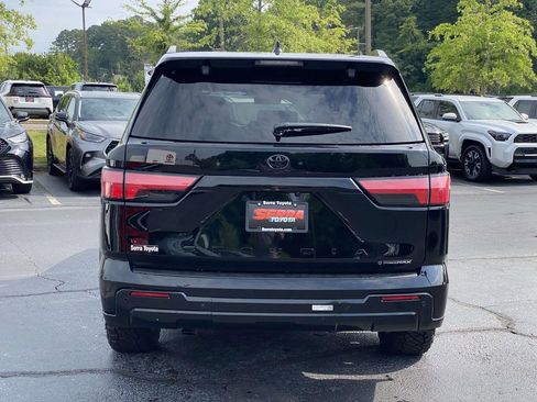 New 2026 Toyota Sequoia Platinum AWD/4WD image 4