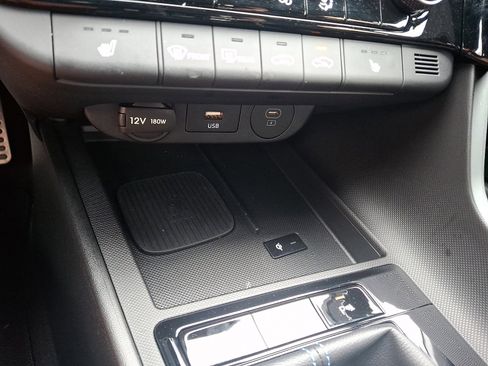 Certified 2025 Hyundai Elantra N FWD image 26