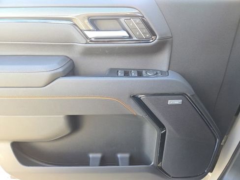 New 2026 GMC Sierra 2500 AT4 w/ AT4 Premium Plus Package image 39