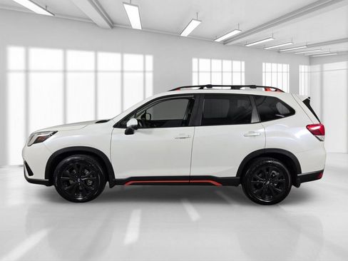 Certified 2022 Subaru Forester Sport w/ Popular Package #2 AWD/4WD image 4