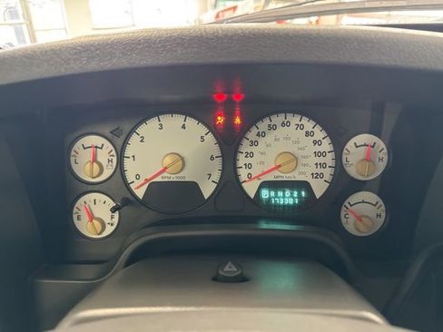 Used 2006 Dodge Ram 1500 Truck SLT w/ Quad Cab Big Horn Value Group image 28