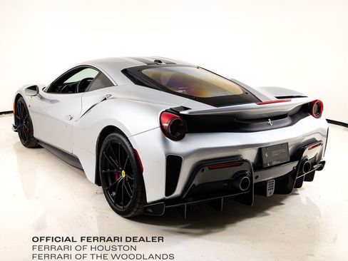 Certified 2019 Ferrari 488 Pista Coupe RWD image 2