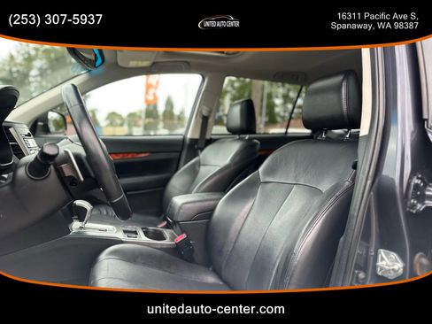 Used 2010 Subaru Outback 3.6R Limited image 8