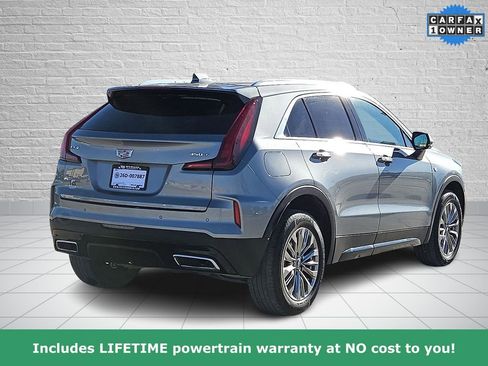 Used 2024 Cadillac XT4 Premium Luxury image 4