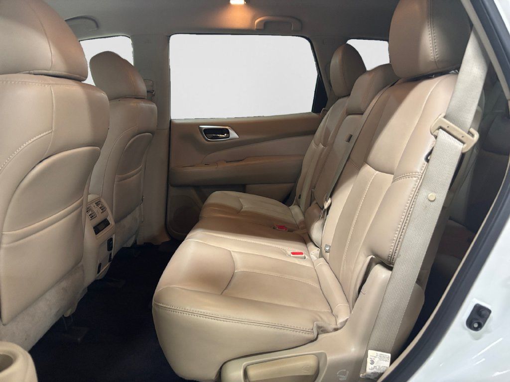 Used 2016 Nissan Pathfinder SL w/ SL Tech Package AWD/4WD image 38