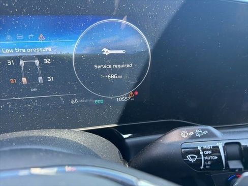 Certified 2024 Kia Niro Wind FWD image 9