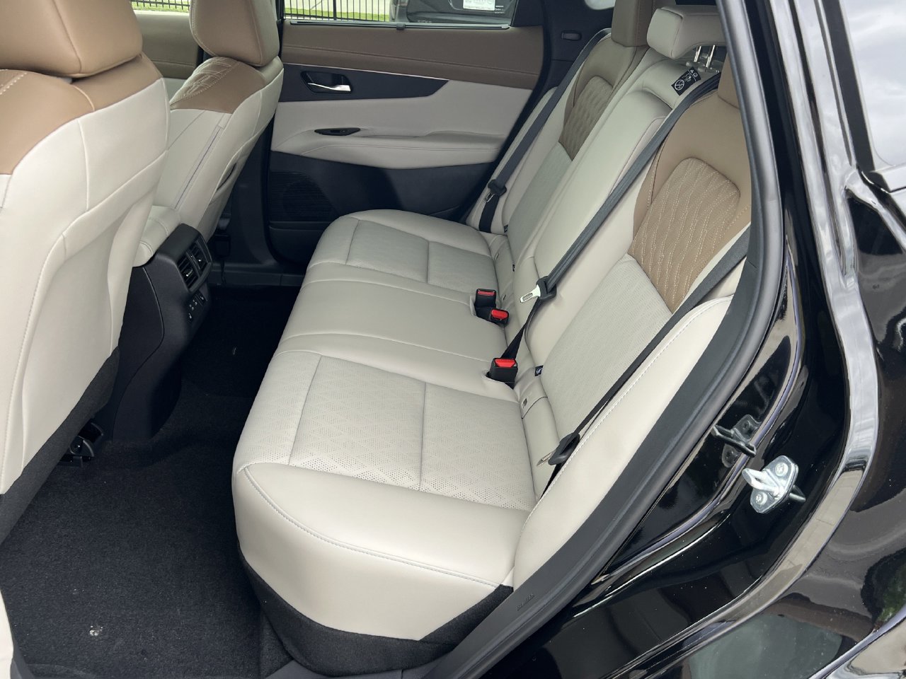New 2026 Nissan Murano Platinum w/ Cargo Package AWD/4WD image 17