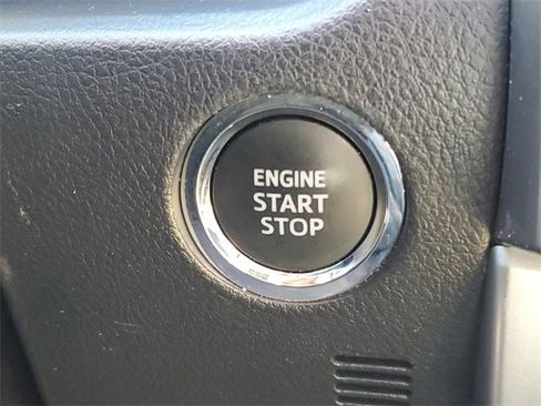 Used 2022 Toyota 4Runner Limited image 34