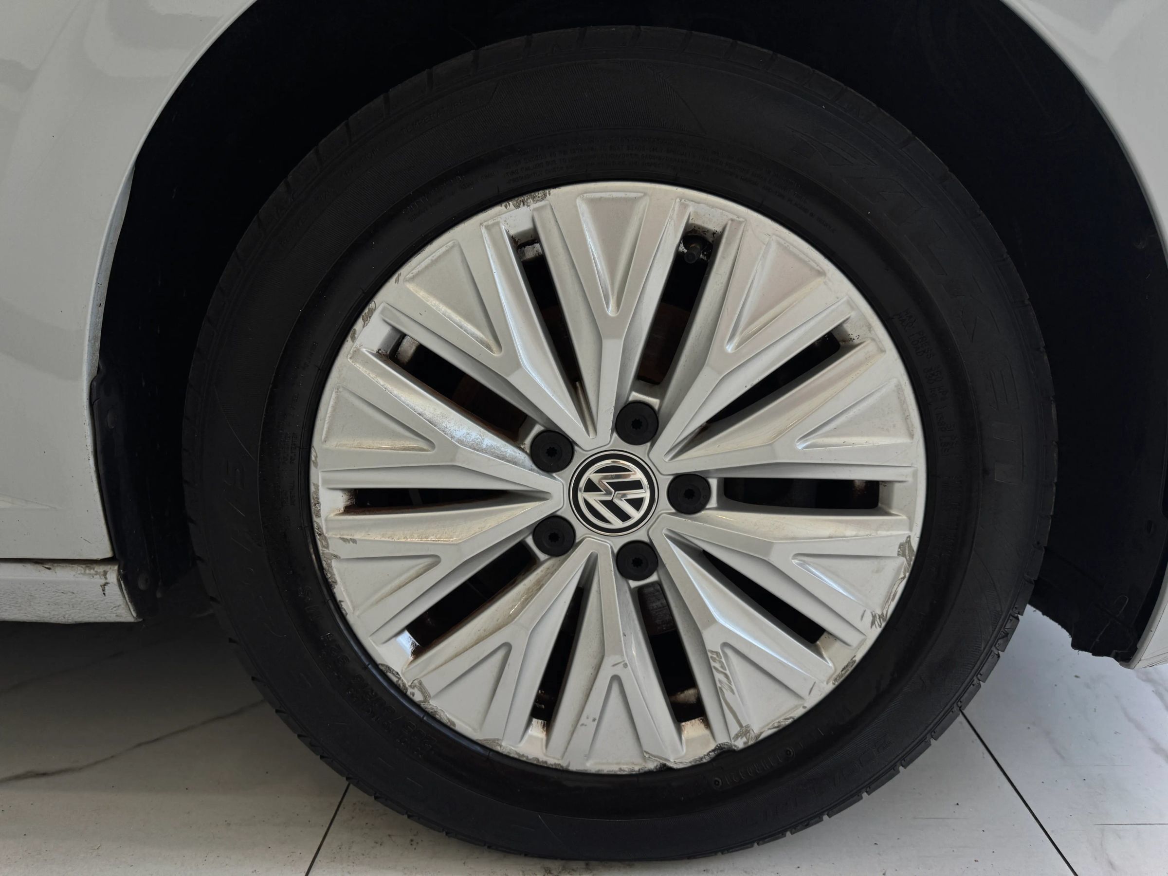 Used 2019 Volkswagen Jetta S w/ Driver Assistance Package FWD image 11