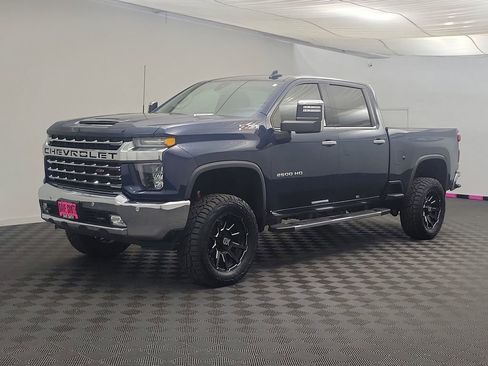 Used 2020 Chevrolet Silverado 2500 LTZ image 1