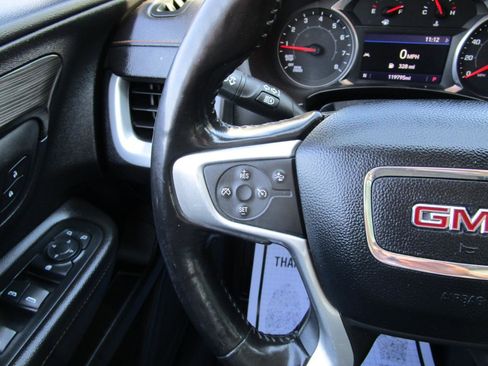 Used 2020 GMC Terrain SLT image 12