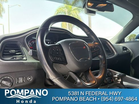 Used 2022 Dodge Challenger R/T RWD image 26