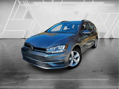 Used 2018 Volkswagen Golf SE