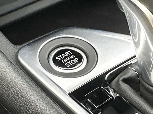 New 2025 Nissan Sentra SV w/ Trunk Package image 36