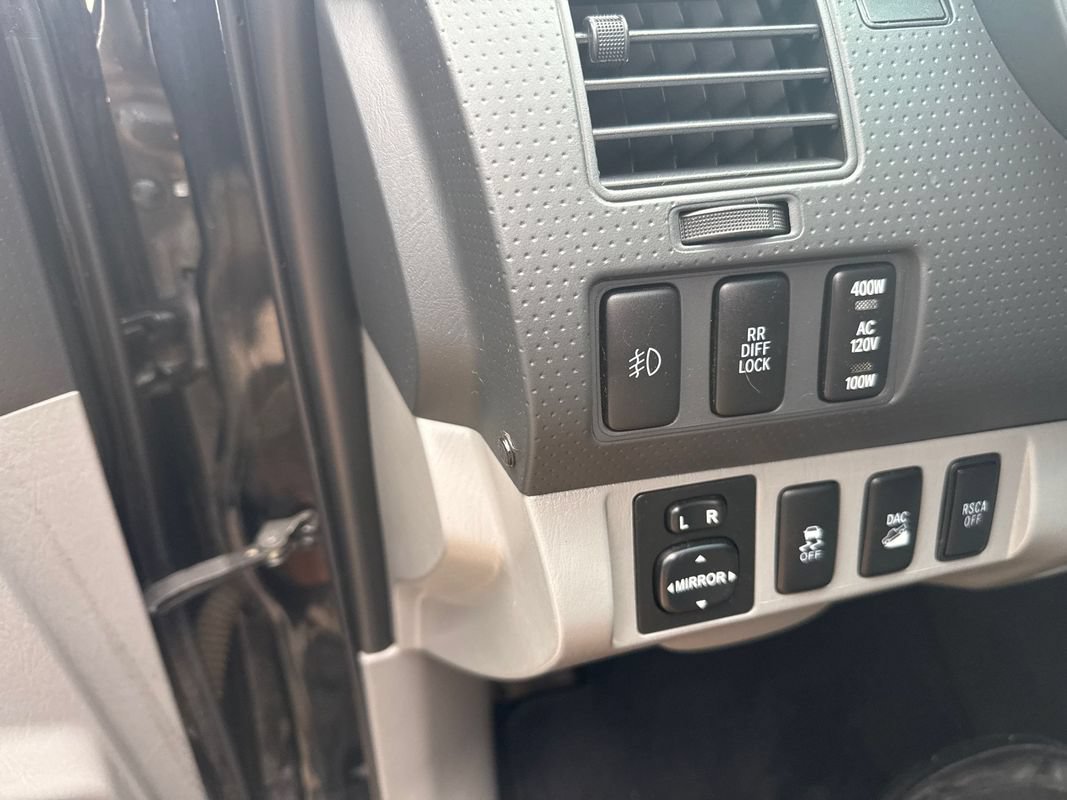 Used 2012 Toyota Tacoma 4x4 Double Cab w/ TRD Off-Road Pkg image 30