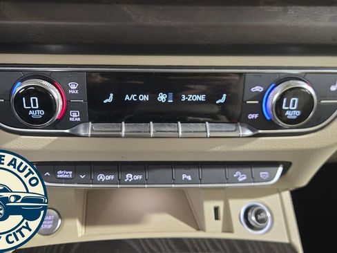 Used 2020 Audi Q5 2.0T Premium Plus AWD/4WD image 16