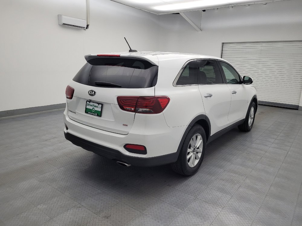 Used 2019 Kia Sorento FWD image 9