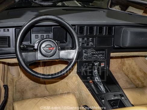 Used 1986 Chevrolet Corvette Pace Car Edition image 75