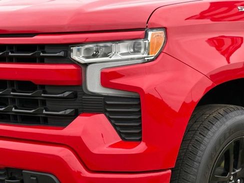 Used 2023 Chevrolet Silverado 1500 RST AWD/4WD image 10