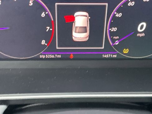 Used 2025 Volkswagen Jetta GLI Autobahn image 31