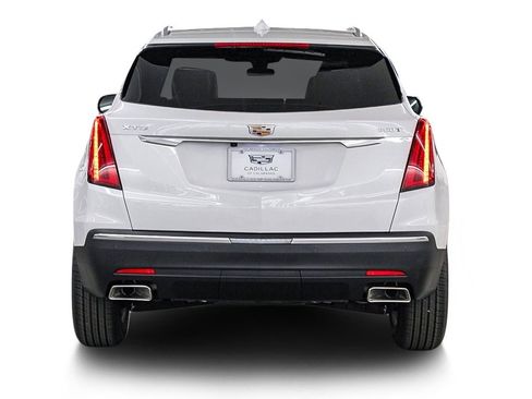 New 2025 Cadillac XT5 Luxury image 5