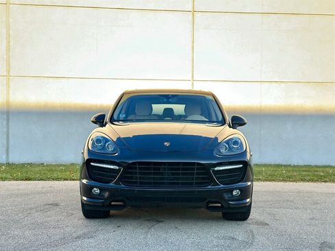 Used 2014 Porsche Cayenne GTS image 5
