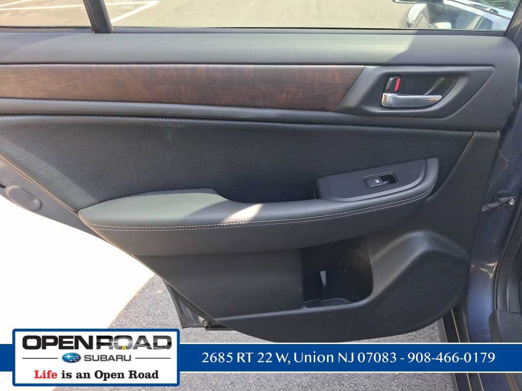 Used 2015 Subaru Outback 2.5i Limited AWD/4WD image 23