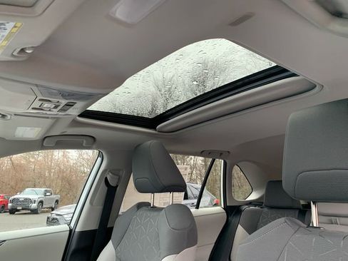 New 2025 Toyota RAV4 XLE image 27