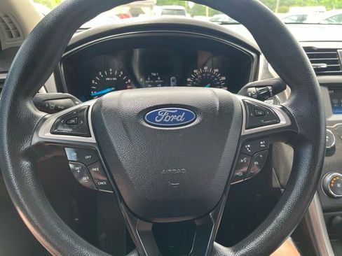 Used 2019 Ford Fusion S image 16