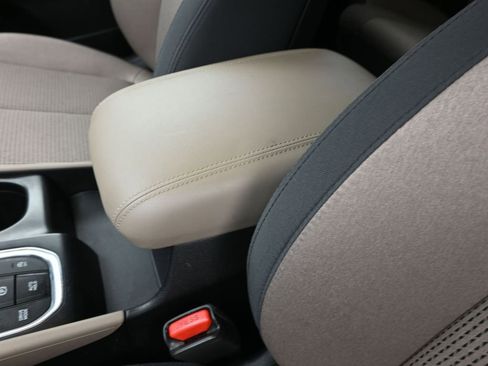 Used 2020 Hyundai Santa Fe SEL image 13