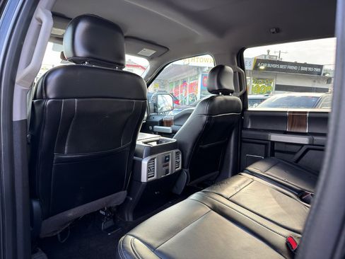 Used 2015 Ford F150 Lariat w/ Equipment Group 502A Luxury image 12