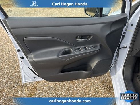 Used 2024 Nissan Versa SV image 15