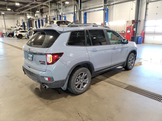 Used 2025 Honda Passport TrailSport image 7