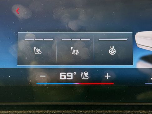 Used 2026 BMW X7 M60i AWD/4WD image 24