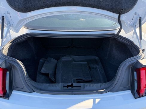 Used 2019 Ford Mustang Premium image 37