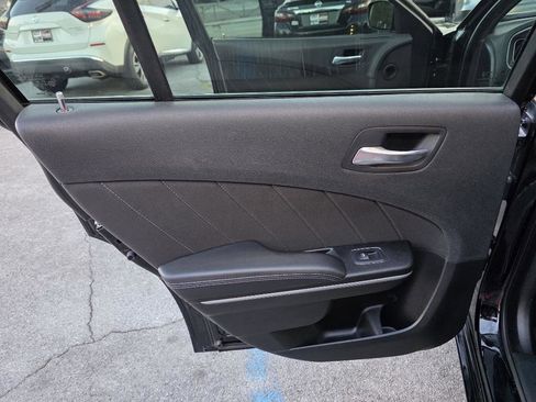 Used 2022 Dodge Charger SXT w/ Cold Weather Package image 27