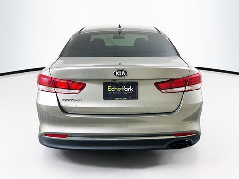 Used 2017 Kia Optima LX w/ Option Group 014 image 7