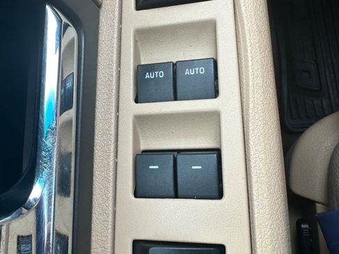 Used 2012 Ford F150 XLT w/ XLT Chrome Pkg AWD/4WD image 27