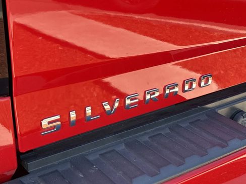 Used 2019 Chevrolet Silverado 1500 LT w/ All Star Edition AWD/4WD image 9