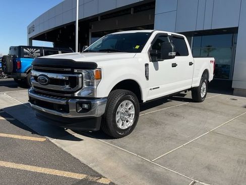 Used 2020 Ford F250 XLT w/ XLT Value Package AWD/4WD image 3