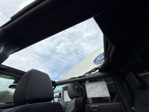 New 2026 Ford Bronco Big Bend w/ Black Diamond Package AWD/4WD image 15