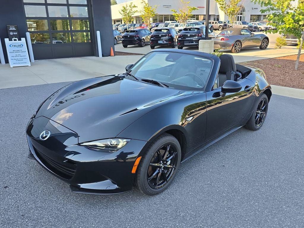 New 2026 MAZDA MX-5 Miata Sport w/ Interior Package RWD image 7
