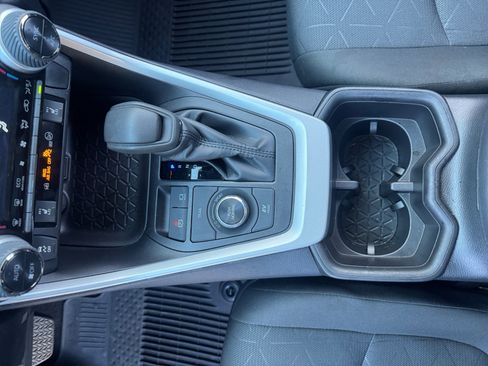 Used 2024 Toyota RAV4 XLE image 15